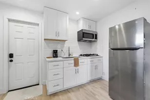 7337 W 88th St, Los Angeles, CA 90045 - Photo 33