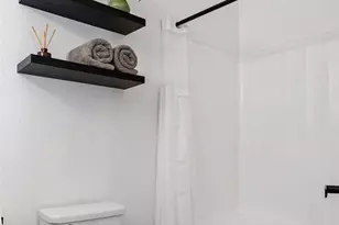 20553 S Vermont Ave, Torrance, CA 90502 - Photo 15