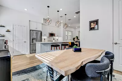 1669 Yorktown, San Pedro, CA 90732 - Photo 17