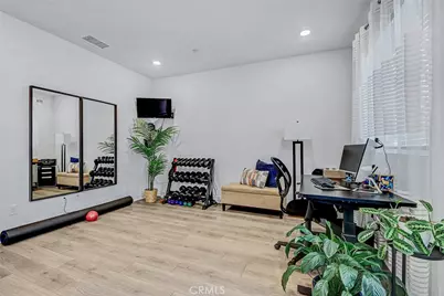 1669 Yorktown, San Pedro, CA 90732 - Photo 3