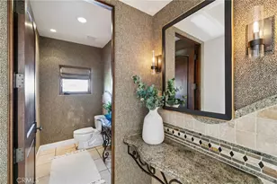 215 S Poinsettia Ave, Manhattan Beach, CA 90266 - Photo 33