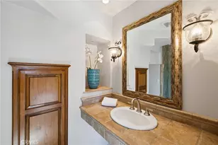 215 S Poinsettia Ave, Manhattan Beach, CA 90266 - Photo 25