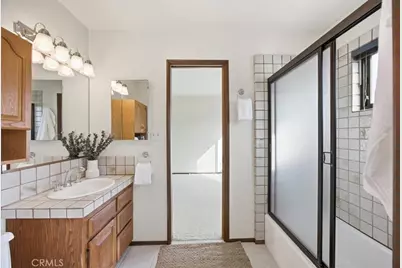 1728 Oak, Manhattan Beach, CA 90266 - Photo 15