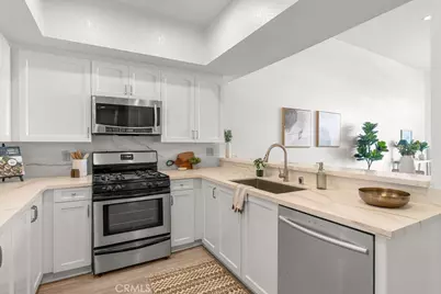 10650 Kinnard #302, Los Angeles, CA 90024 - Photo 5