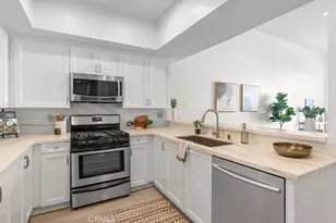 10650 Kinnard, Los Angeles, CA 90024 - Photo 5