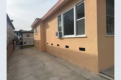 935 937 W 17th, San Pedro, CA 90731 - Photo 3