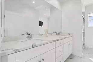 237 Houston Dr, Thousand Oaks, CA 91360 - Photo 13