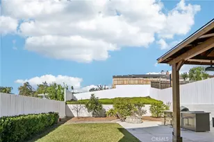 237 Houston Dr, Thousand Oaks, CA 91360 - Photo 23