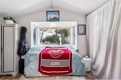 2041 N Beverly Glen Boulevard, Los Angeles, CA 90077 - Photo 17