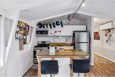 2041 N Beverly Glen Boulevard, Los Angeles, CA 90077 - Photo 13