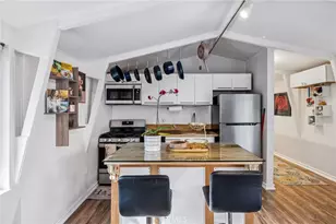 2041 N Beverly Glen Blvd, Los Angeles, CA 90077 - Photo 13