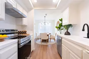 1024 W Lamark Ln, Anaheim, CA 92802 - Photo 9