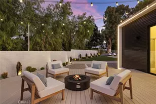 22020 Alizondo, Woodland Hills, CA 91364 - Photo 7