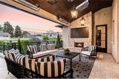 500 N Poinsettia Avenue, Manhattan Beach, CA 90266 - Photo 21