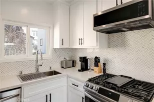 1720 Manhattan, Hermosa Beach, CA 90254 - Photo 25