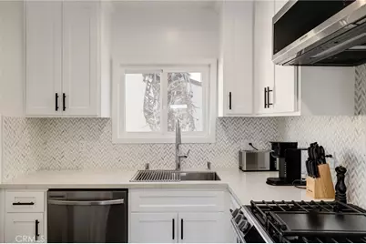 1720 Manhattan, Hermosa Beach, CA 90254 - Photo 23