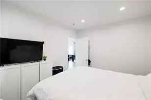 1720 Manhattan, Hermosa Beach, CA 90254 - Photo 29