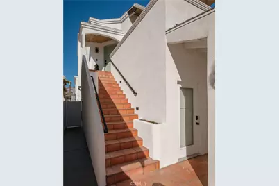 28 10th Ct (9th St Walkstreet), Hermosa Beach, CA 90254 - Photo 11