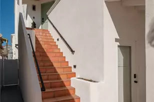 28 10th Ct (9th St Walkstreet), Hermosa Beach, CA 90254 - Photo 11