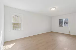 1922 W 84th St, Los Angeles, CA 90047 - Photo 15