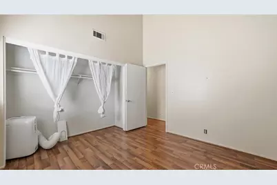 604 E 220th #3, Carson, CA 90745 - Photo 17