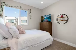 1642 W Saratoga Ln, San Pedro, CA 90732 - Photo 31