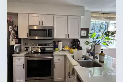 25579 Pine Creek Lane, Wilmington, CA 90744 - Photo 9