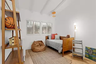 2317 Elm Ave, Manhattan Beach, CA 90266 - Photo 21