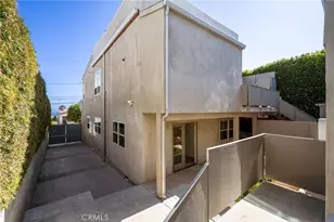 726 W 37th St, San Pedro, CA 90731 - Photo 59