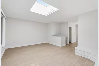 19713 Romar Street, Chatsworth, CA 91311 - Photo 9