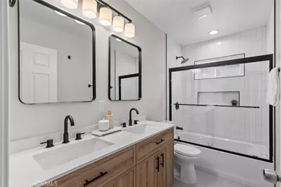 1745 W 39th Street, Los Angeles, CA 90062 - Photo 13