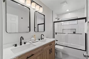 1745 W 39th St, Los Angeles, CA 90062 - Photo 13