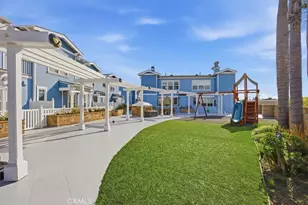 213 Aviation Pl, Manhattan Beach, CA 90266 - Photo 33