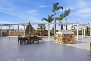 213 Aviation Pl, Manhattan Beach, CA 90266 - Photo 31