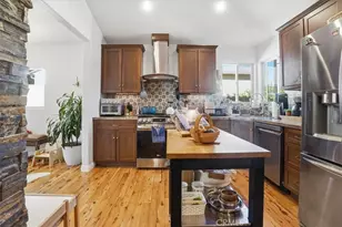 1030 N Cordova, Burbank, CA 91505 - Photo 15