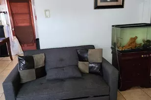 319 E 98th St, Inglewood, CA 90301 - Photo 7