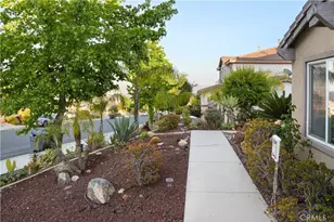 29267 Gateway Dr, Lake Elsinore, CA 92530 - Photo 3