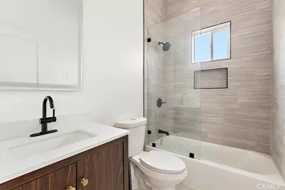 642 E Fairview Boulevard, Inglewood, CA 90302 - Photo 43