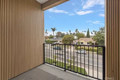 642 E Fairview Boulevard, Inglewood, CA 90302 - Photo 11