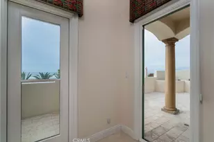 2420 The Strand, Manhattan Beach, CA 90266 - Photo 15