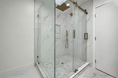 200 S Catalina Avenue #403, Redondo Beach, CA 90277 - Photo 33