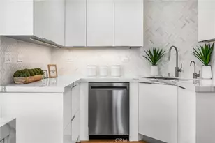 200 S Catalina Ave, Redondo Beach, CA 90277 - Photo 19