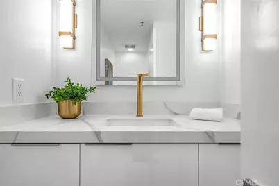 200 S Catalina Avenue #403, Redondo Beach, CA 90277 - Photo 15