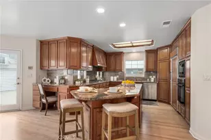 6611 W 81st St, Los Angeles, CA 90045 - Photo 9