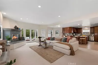 6611 W 81st Street, Los Angeles, CA 90045 - Photo 3