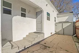 7827 La Salle, Los Angeles, CA 90047 - Photo 19