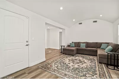 7827 La Salle, Los Angeles, CA 90047 - Photo 3