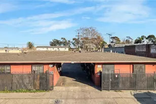 10108 S Figueroa, Los Angeles, CA 90003 - Photo 5