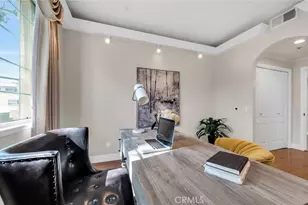 7218 Hillside Ave, Los Angeles, CA 90046 - Photo 25