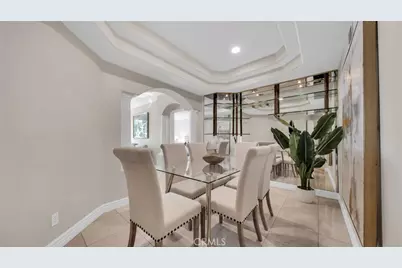 7218 Hillside Avenue #202, Los Angeles, CA 90046 - Photo 5